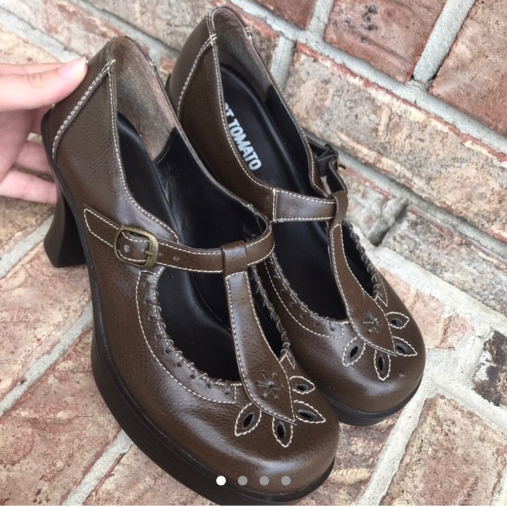 Maryjane platform heels